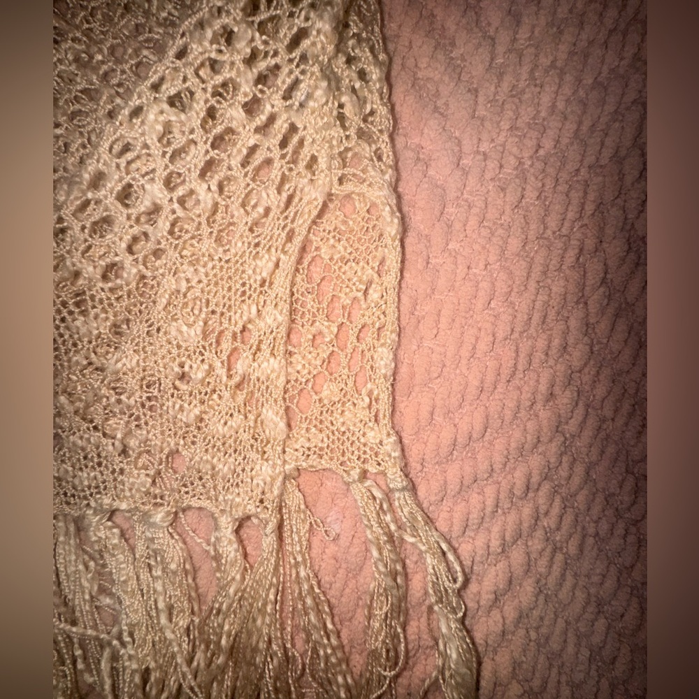 POL Crochet Fringe Boho Top – Size Large - Picture 7 of 9
